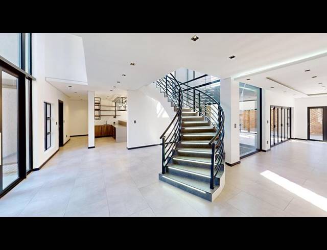 4 BEDROOM HOUSE FOR SALE IN SUNWARD PARK